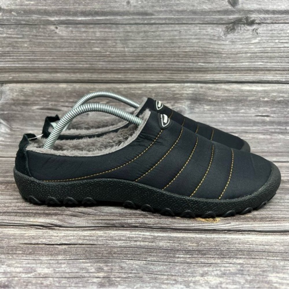 Fashion Slip-On Men’s Size 8.5 Black/Grey Slippers